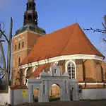 Rzeczna 4 * Tuczno (Walcz)
