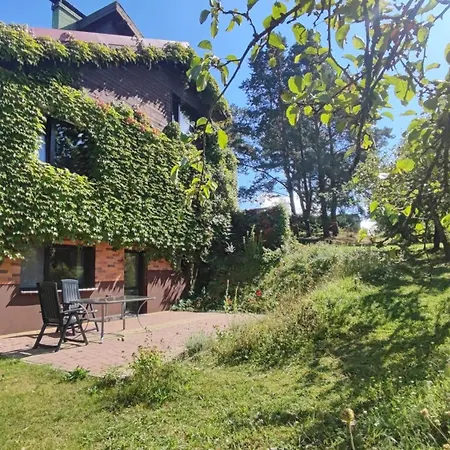 Rzeczna 4 *