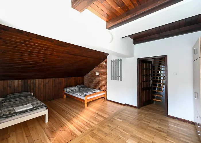 Rzeczna 4 * Tuczno (Walcz)